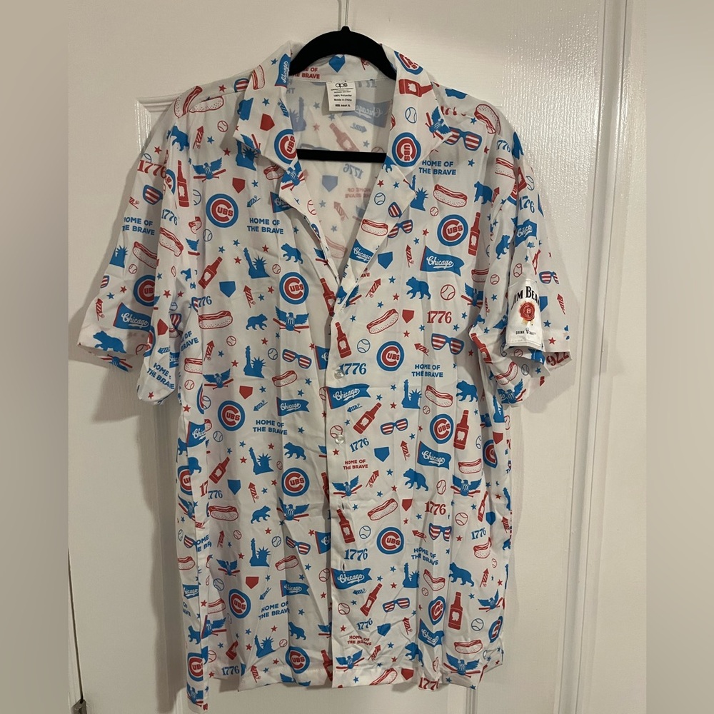 Chicago Cubs 4th of July promotional polo shirt